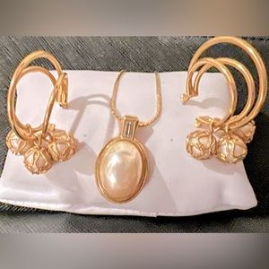 Vintage Avon faux pearl necklace and faux pearl hoop earrings!